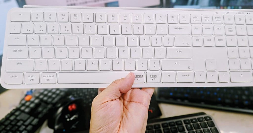 Keychron B6 Proの魅力｜他機種との比較や打鍵感を解説